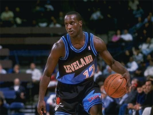 这次受伤发 这次受伤发